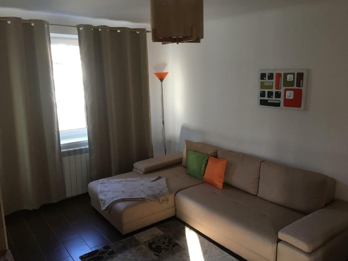 Central Home Piatra Neamţ Exterior foto